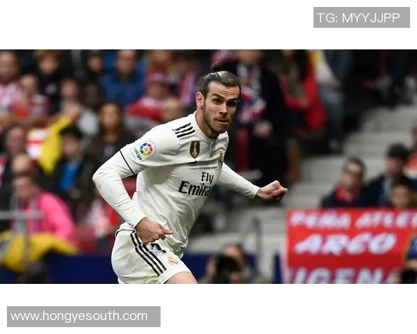 足球明星贝尔的精彩瞬间展现他的足球魅力与职业生涯辉煌成就